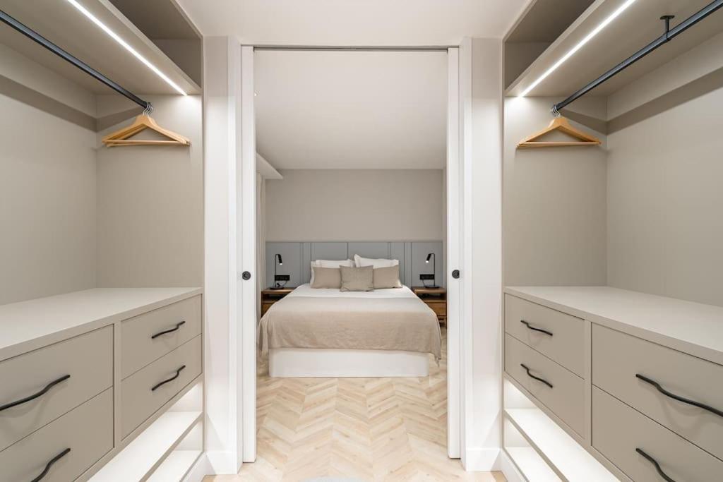 Puerta Del Sol 3Br 3Bh Apartment Madrid Ngoại thất bức ảnh
