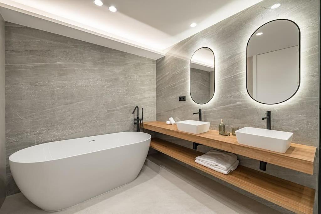 Puerta Del Sol 3Br 3Bh Apartment Madrid Ngoại thất bức ảnh